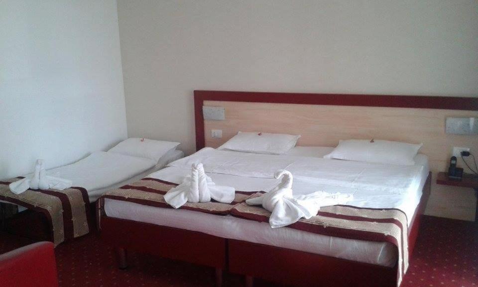 Hotel Solymar Мангалия Екстериор снимка